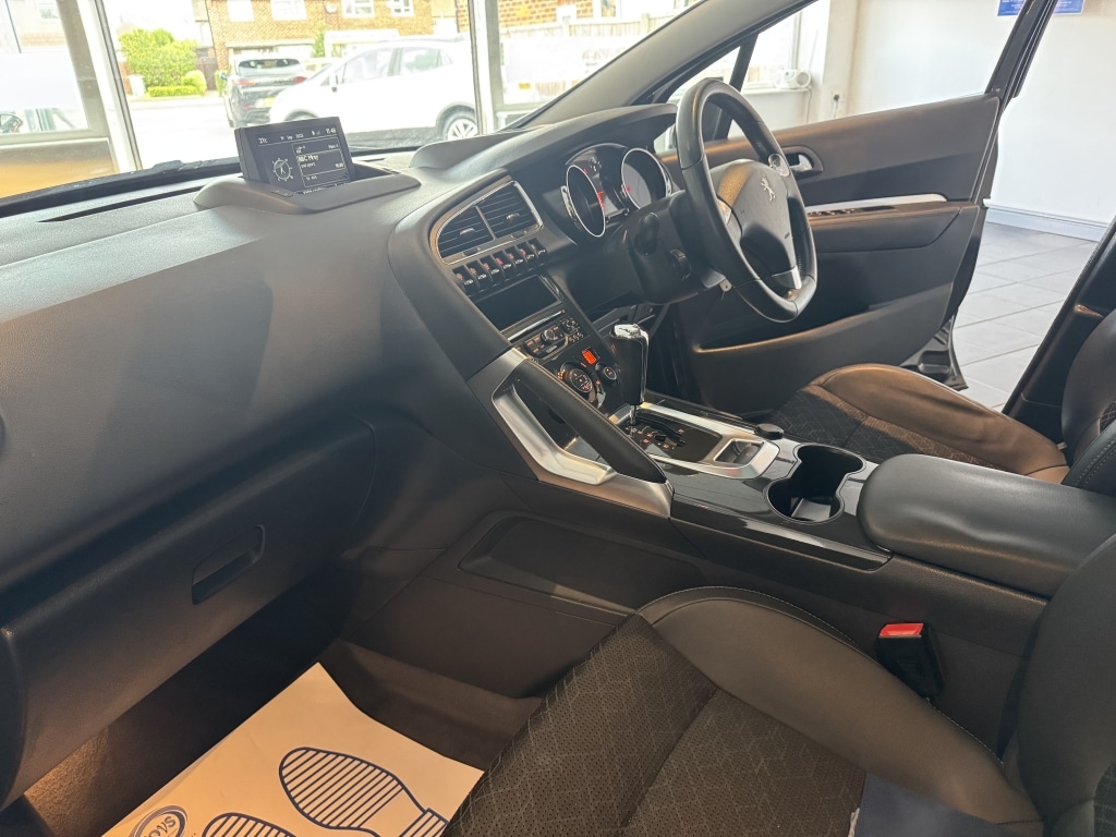 Used Peugeot 3008 2016 for sale - 76007344: Photo 11