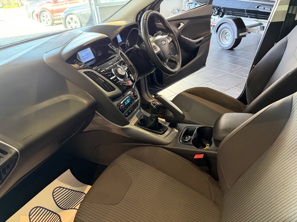 Used Ford Focus 2012 for sale - 77837280: Photo 11