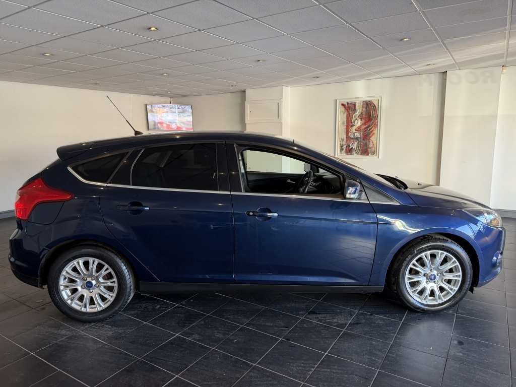 Used Ford Focus 2012 for sale - 77837280: Photo 8