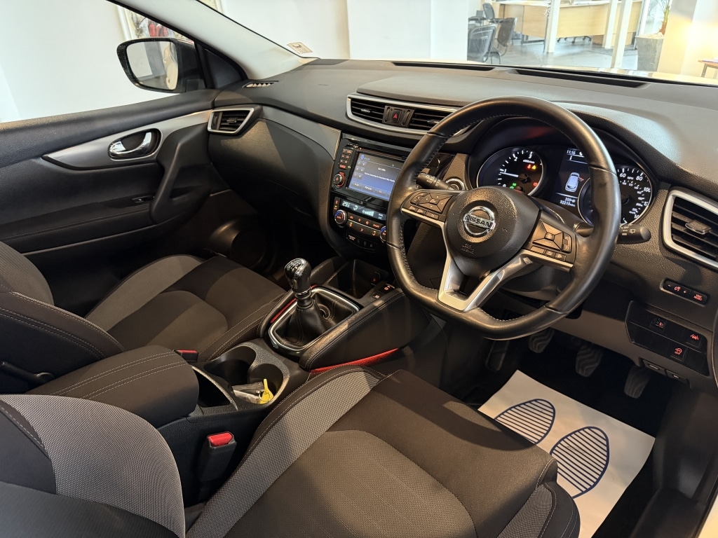 Used Nissan Qashqai 2017 for sale - 76506279: Photo 10