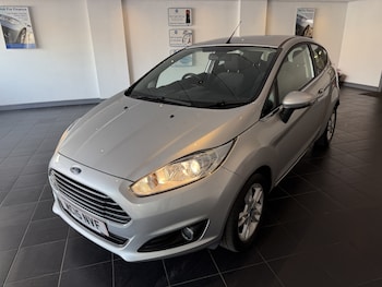 Used Ford Fiesta 2015 for sale - 79515340: Photo