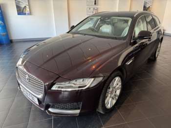 Used Jaguar XF 2018 for sale - 74115446: Photo