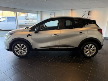 Used Renault Captur 2020 for sale - 77003798: Photo