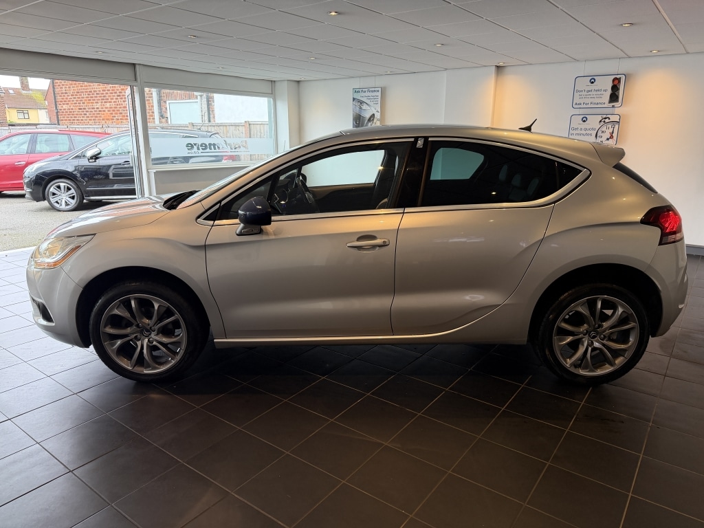 Used Citroen DS4 2015 for sale - 76159709: Photo 4