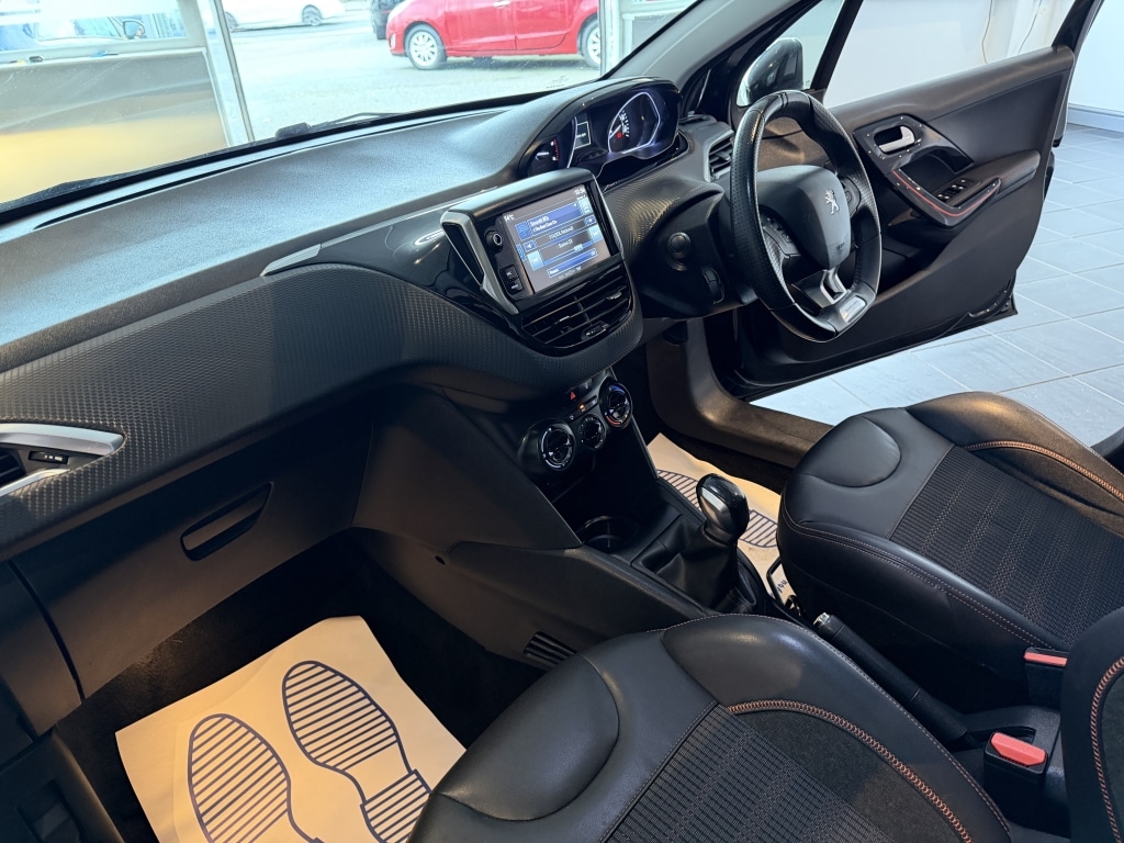 Used Peugeot 208 2016 for sale - 76506275: Photo 11