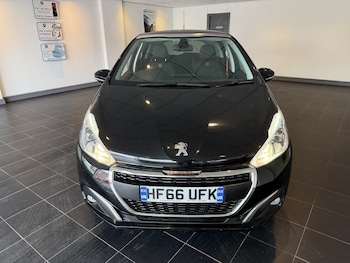 Used Peugeot 208 2016 for sale - 76506275: Photo