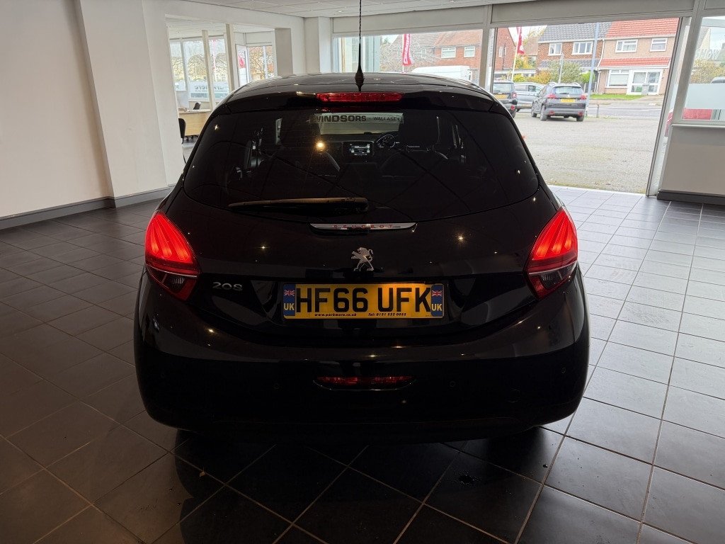 Used Peugeot 208 2016 for sale - 76506275: Photo 6