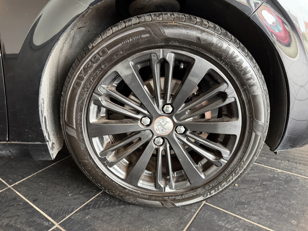 Used Peugeot 208 2016 for sale - 76506275: Photo 9