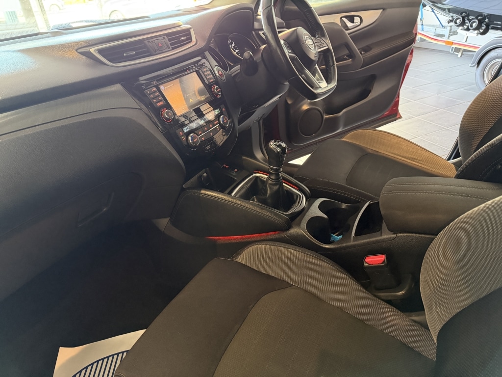 Used Nissan Qashqai 2017 for sale - 77837279: Photo 11