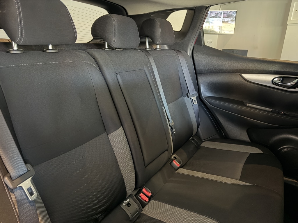 Used Nissan Qashqai 2017 for sale - 77837279: Photo 12