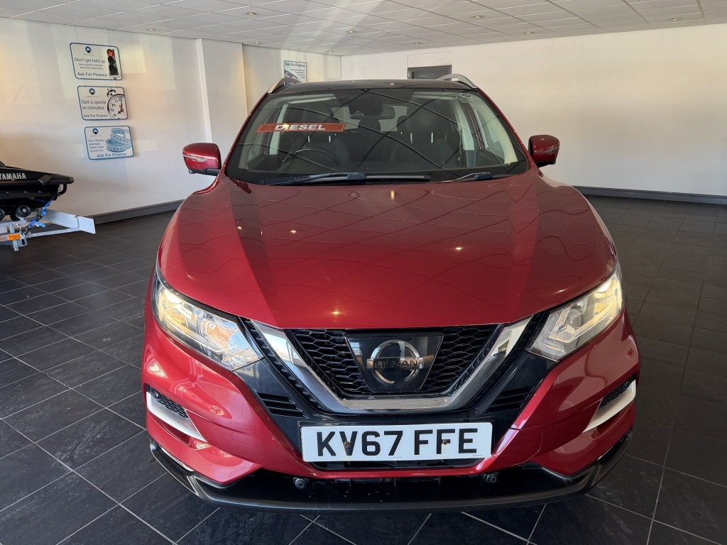 Used Nissan Qashqai 2017 for sale - 77837279: Photo 2