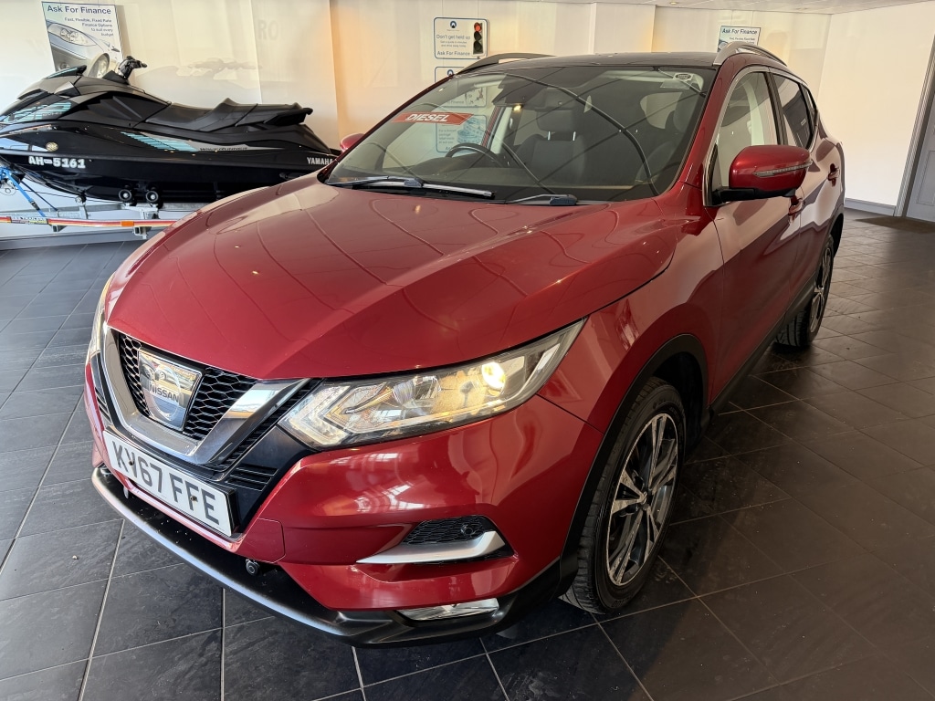 Used Nissan Qashqai 2017 for sale - 77837279: Photo 3