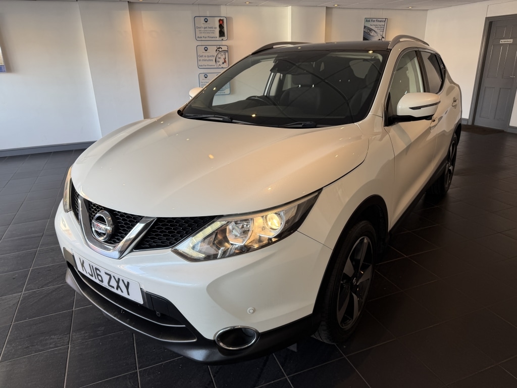 Used Nissan Qashqai 2016 for sale - 76651943: Photo 3