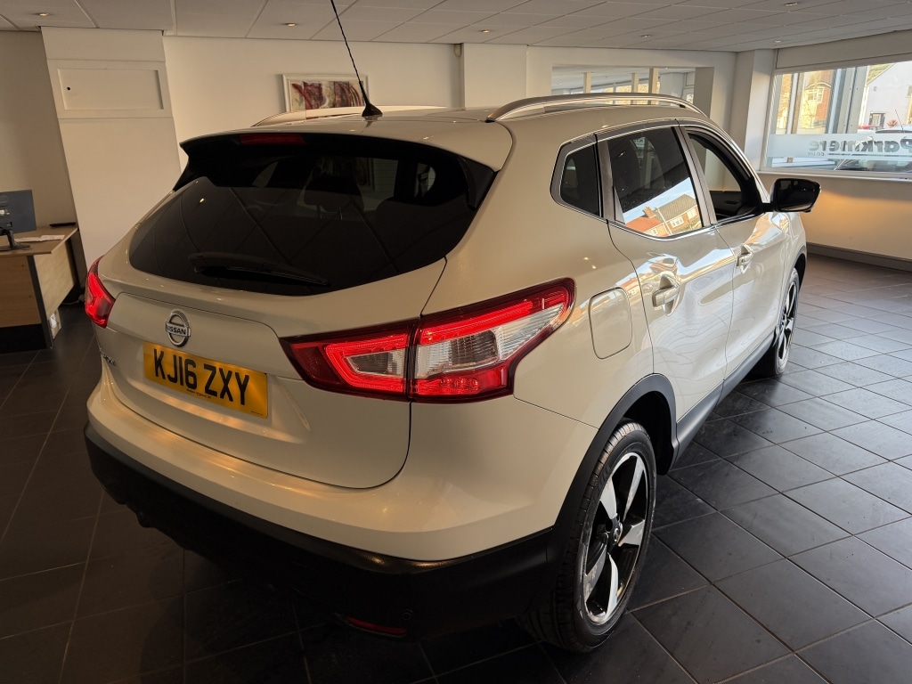 Used Nissan Qashqai 2016 for sale - 76651943: Photo 7