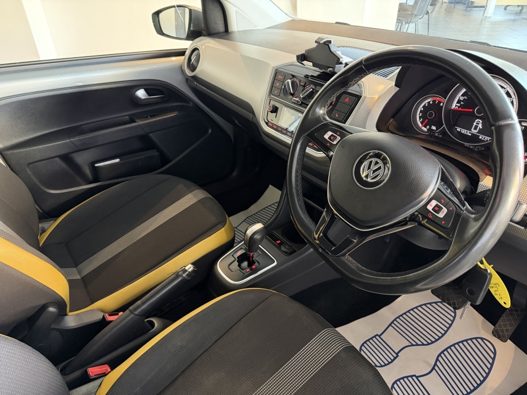 Used Volkswagen up! 2017 for sale - 76583407: Photo 10