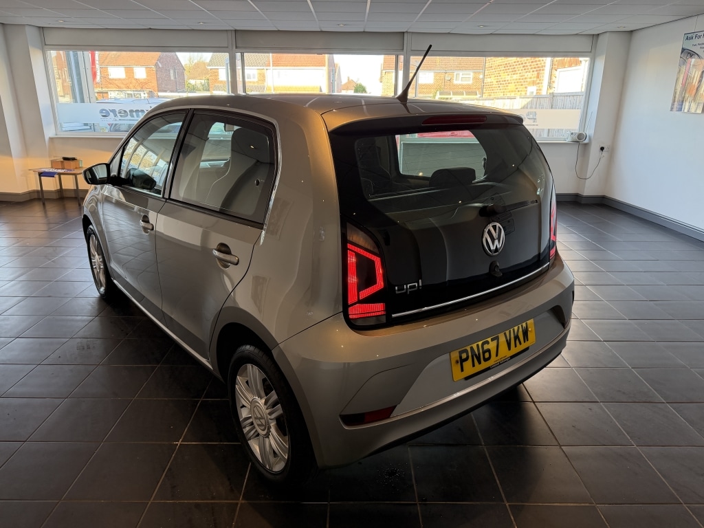 Used Volkswagen up! 2017 for sale - 76583407: Photo 5