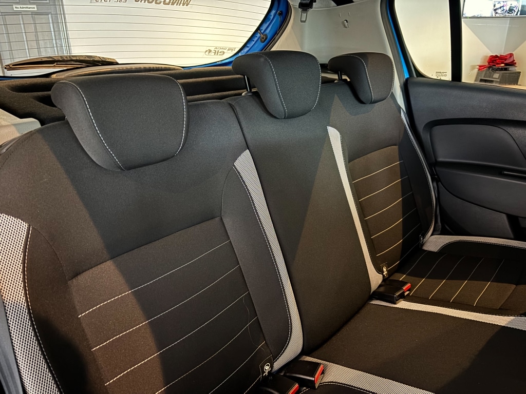 Used Dacia Sandero Stepway 2019 for sale - 77379547: Photo 12