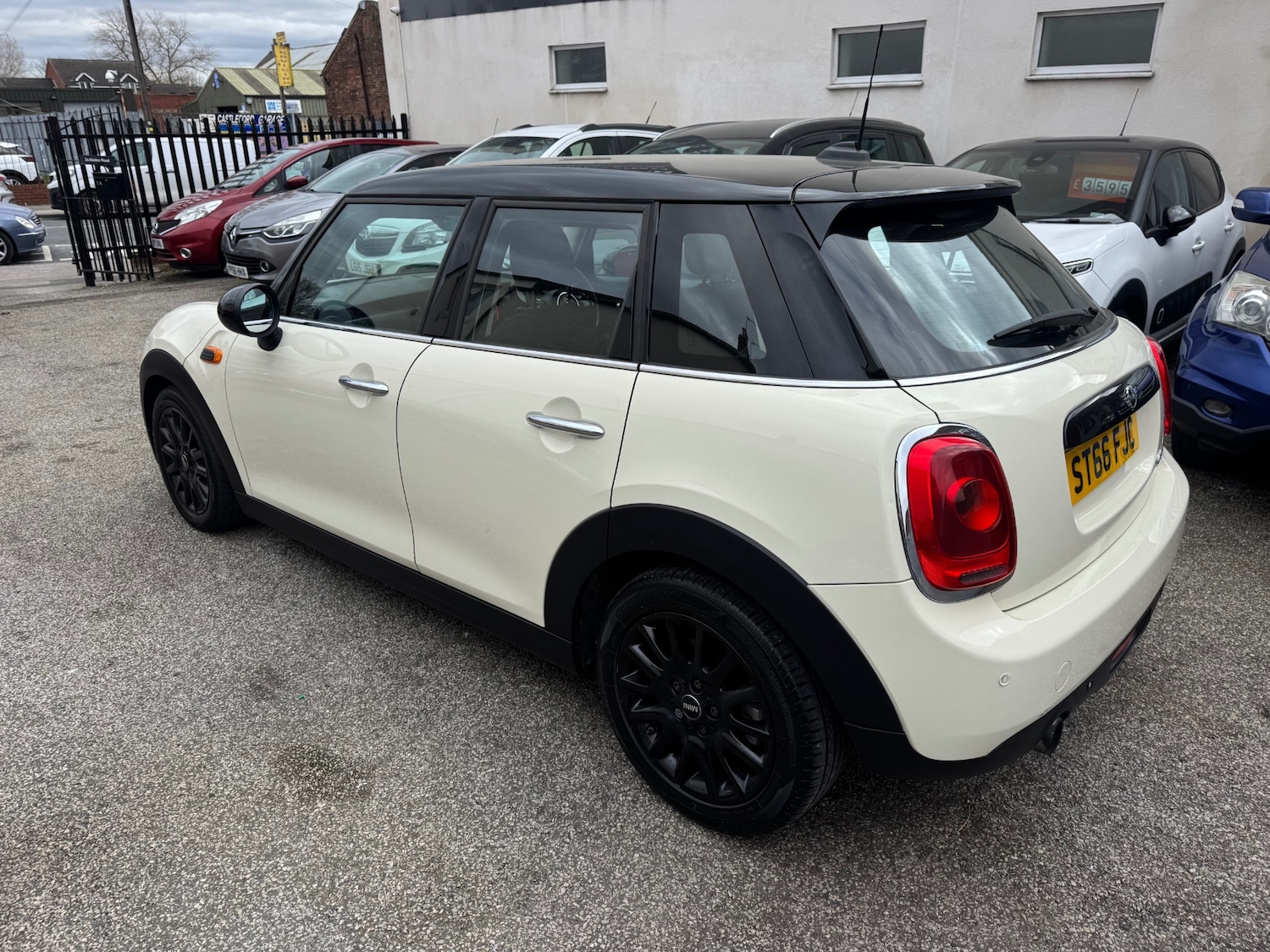 Used MINI Hatch 2016 for sale - 77998111: Photo 5