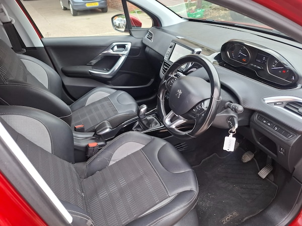 Used Peugeot 2008 2016 for sale - 76194566: Photo 7