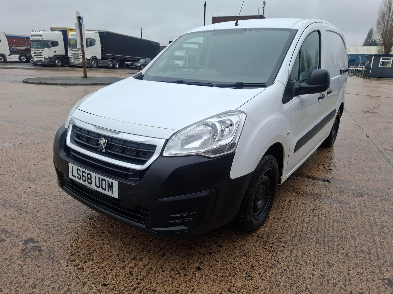 Used Peugeot Partner 2018 for sale - 77521767: Photo 2