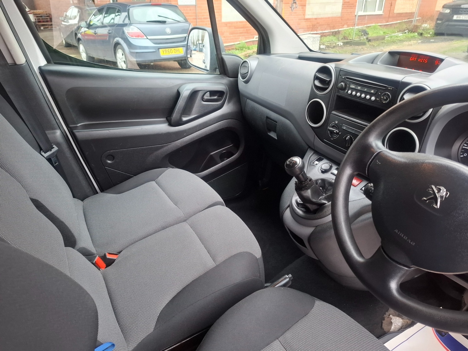 Used Peugeot Partner 2018 for sale - 77521767: Photo 9