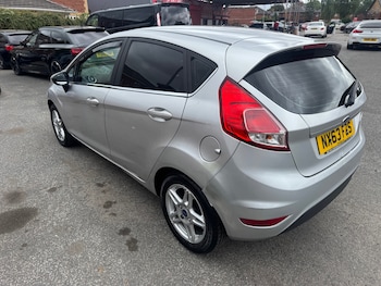Used Ford Fiesta 2013 for sale - 79111721: Photo