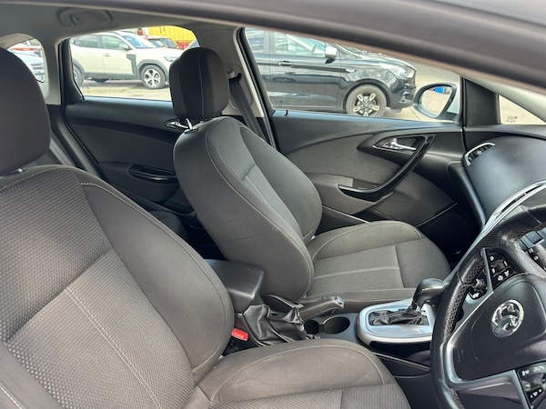 Used Vauxhall Astra 2015 for sale - 74793761: Photo 12