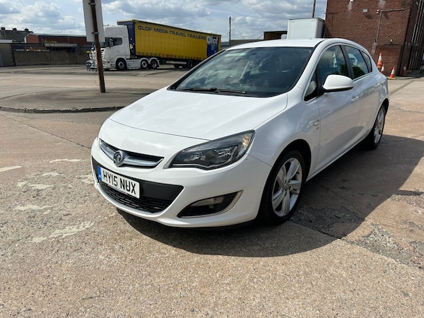 Used Vauxhall Astra 2015 for sale - 74793761: Photo 5