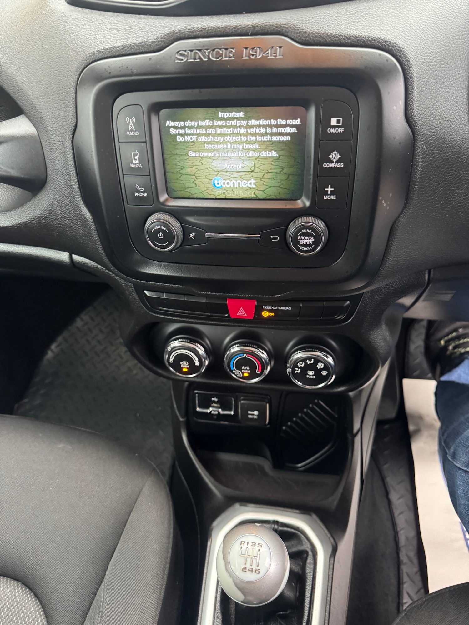 Used Jeep Renegade 2015 for sale - 76969841: Photo 11