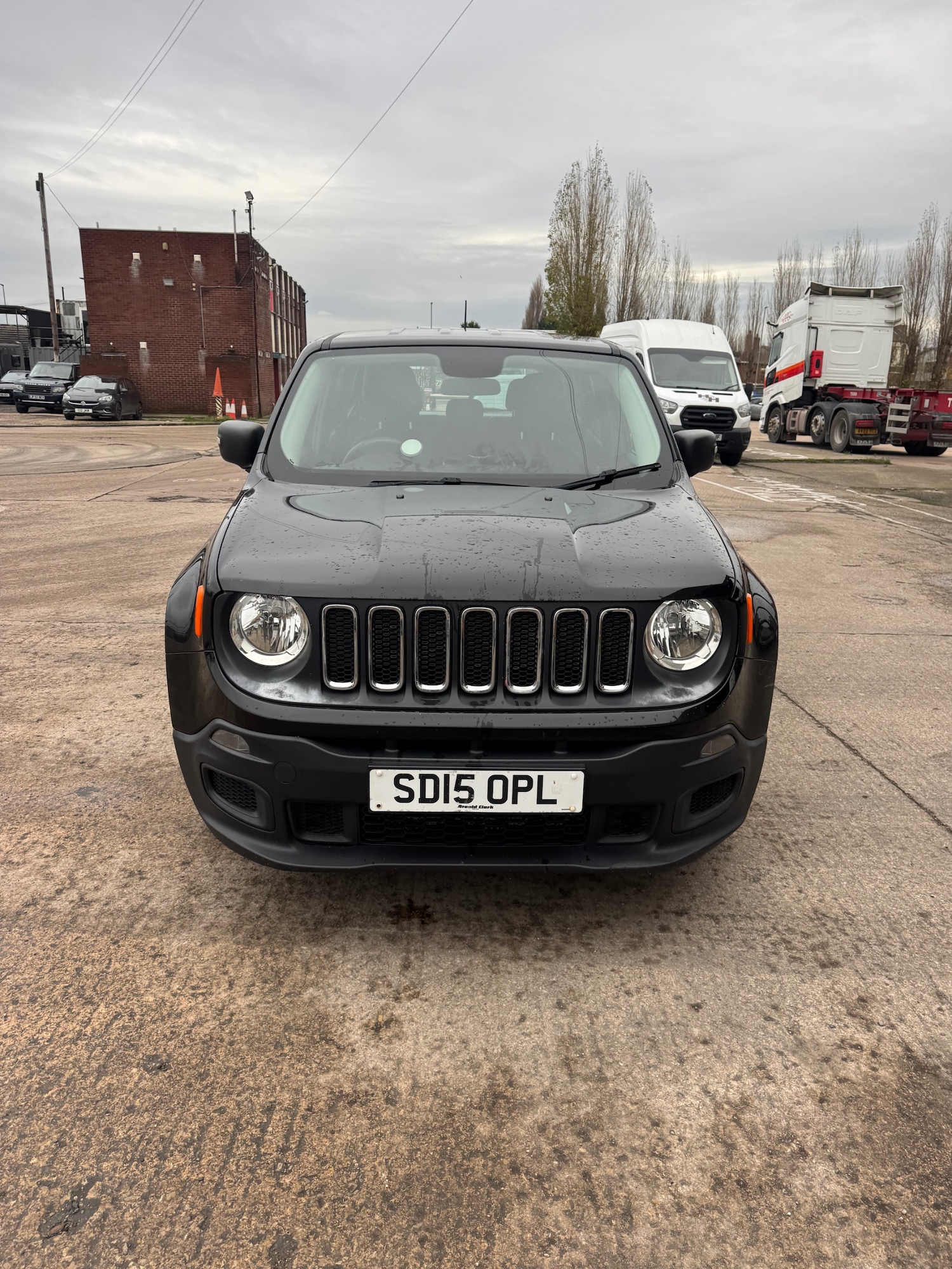 Used Jeep Renegade 2015 for sale - 76969841: Photo 3
