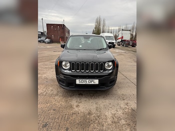 Used Jeep Renegade 2015 for sale - 76969841: Photo