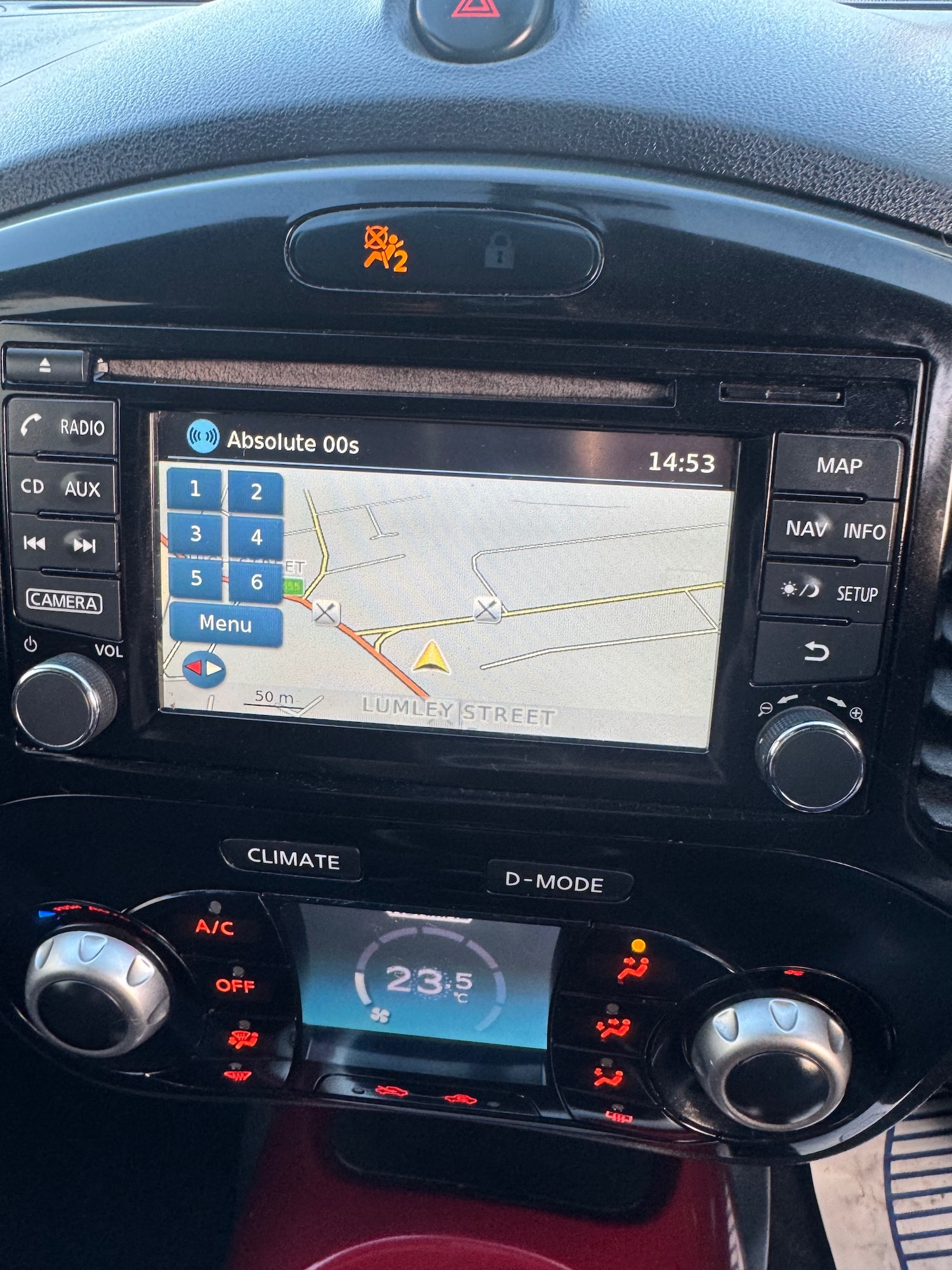 Used Nissan Juke 2015 for sale - 76791330: Photo 14