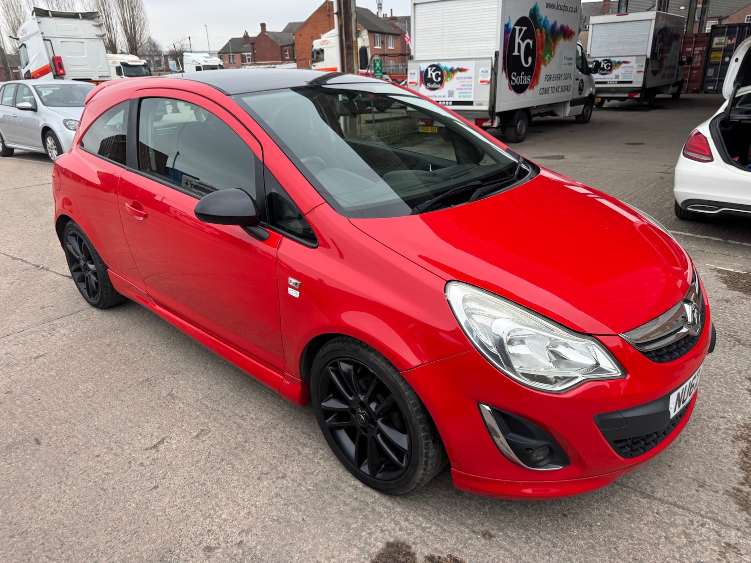 Used Vauxhall Corsa 2012 for sale - 77802781: Photo 2