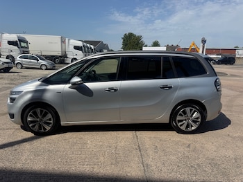 Used Citroen Grand C4 Picasso 2015 for sale - 79010645: Photo
