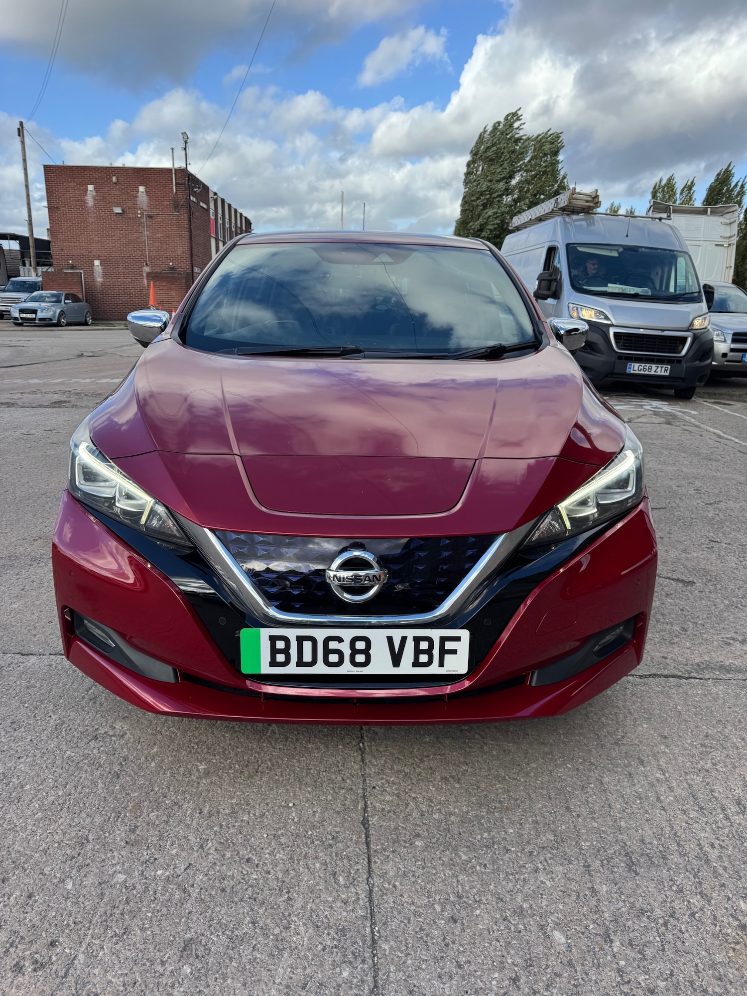 Used Nissan Leaf 2018 for sale - 76392353: Photo 3