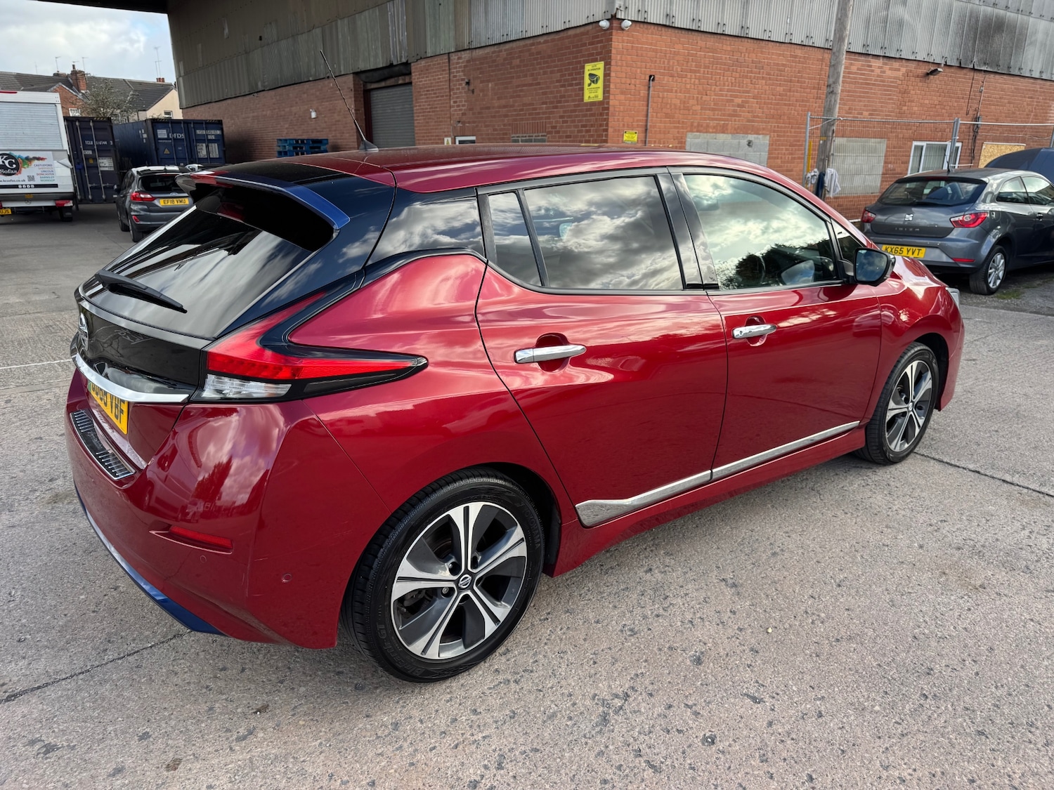 Used Nissan Leaf 2018 for sale - 76392353: Photo 7