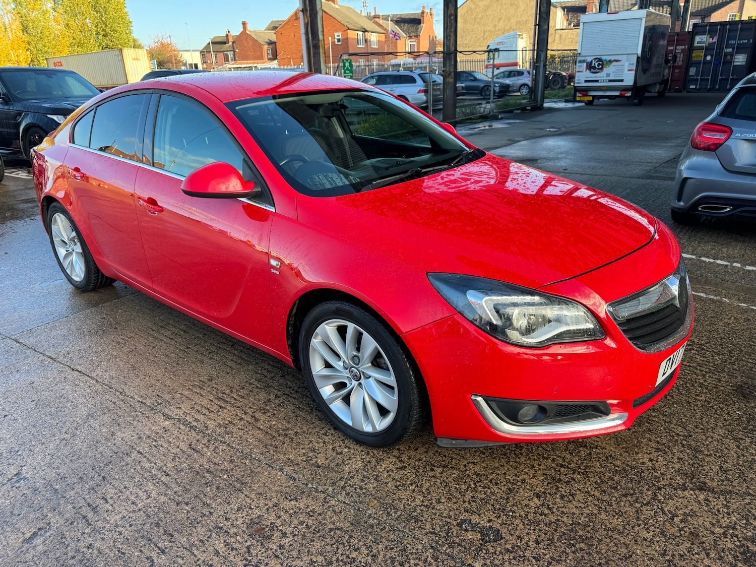 Used Vauxhall Insignia 2017 for sale - 76531836: Photo 1