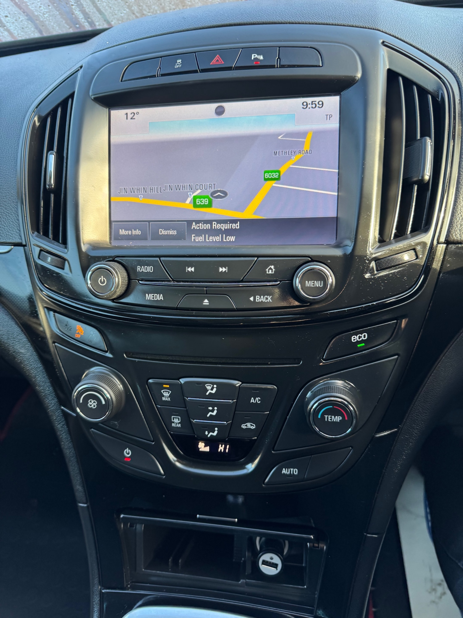 Used Vauxhall Insignia 2017 for sale - 76531836: Photo 12