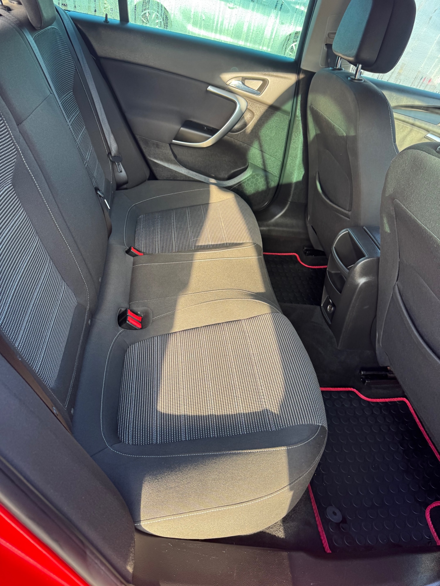 Used Vauxhall Insignia 2017 for sale - 76531836: Photo 8