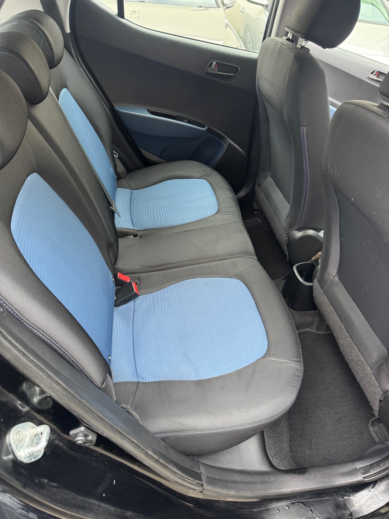 Used Hyundai i10 2015 for sale - 76595254: Photo 10