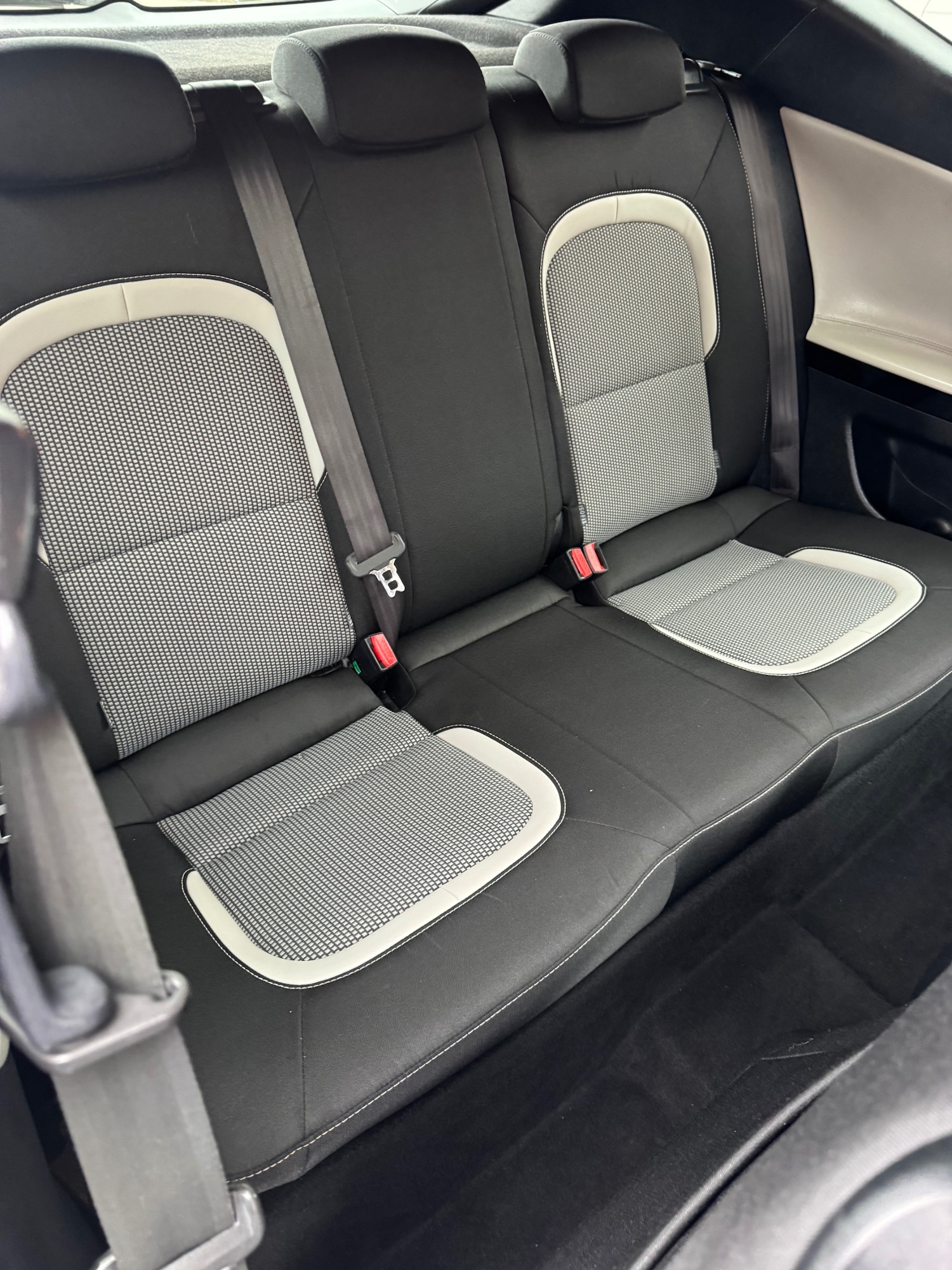 Used Kia Pro Ceed 2014 for sale - 77796829: Photo 10