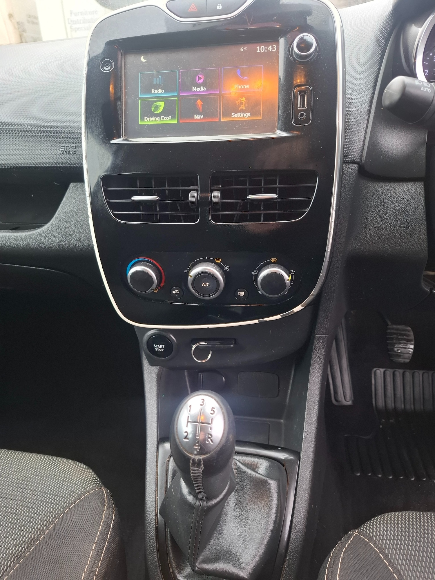 Used Renault Clio 2016 for sale - 77245331: Photo 8