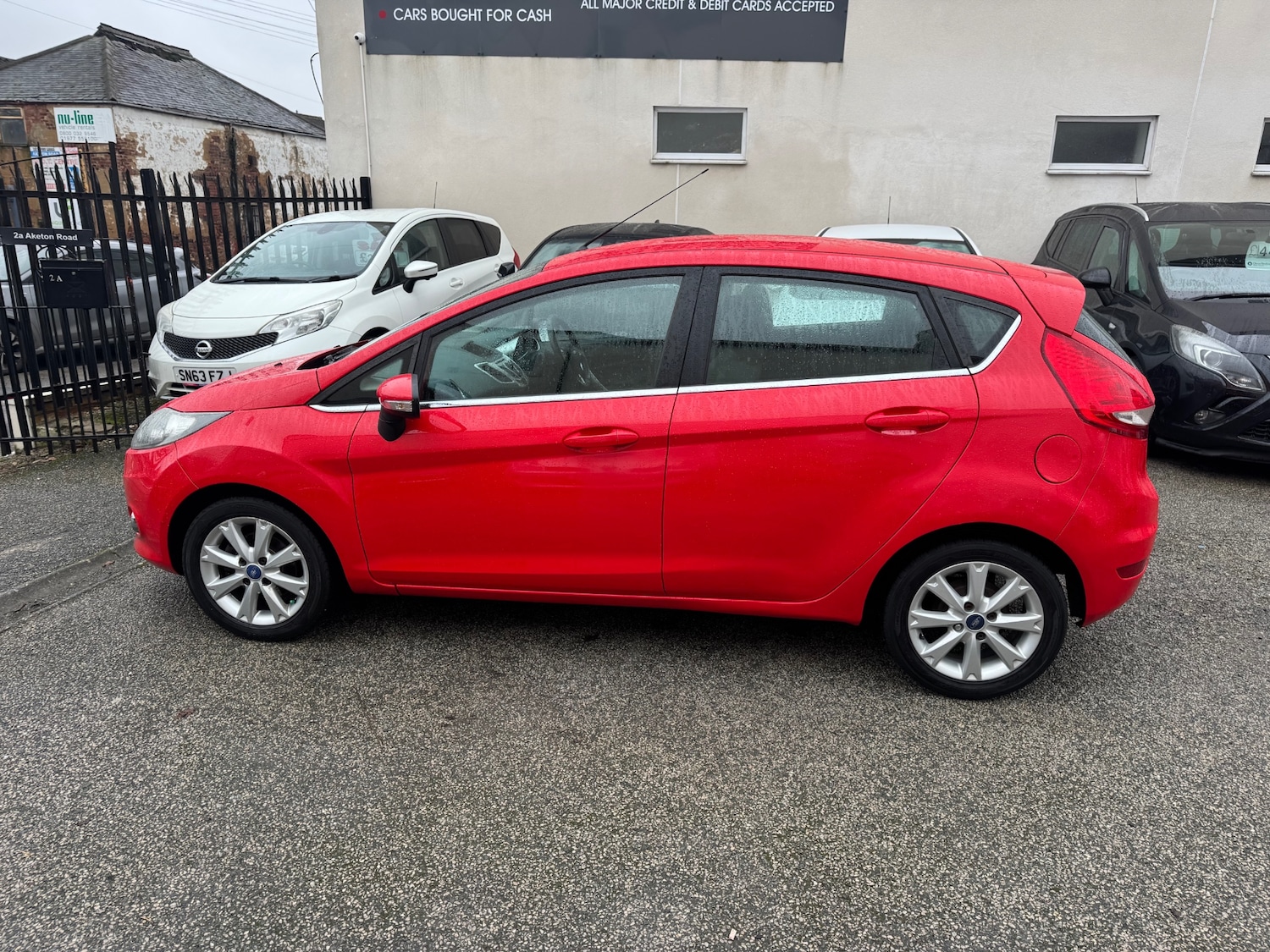 Used Ford Fiesta 2011 for sale - 77234012: Photo 4