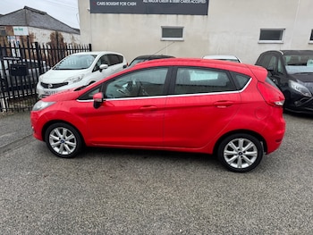 Used Ford Fiesta 2011 for sale - 77234012: Photo