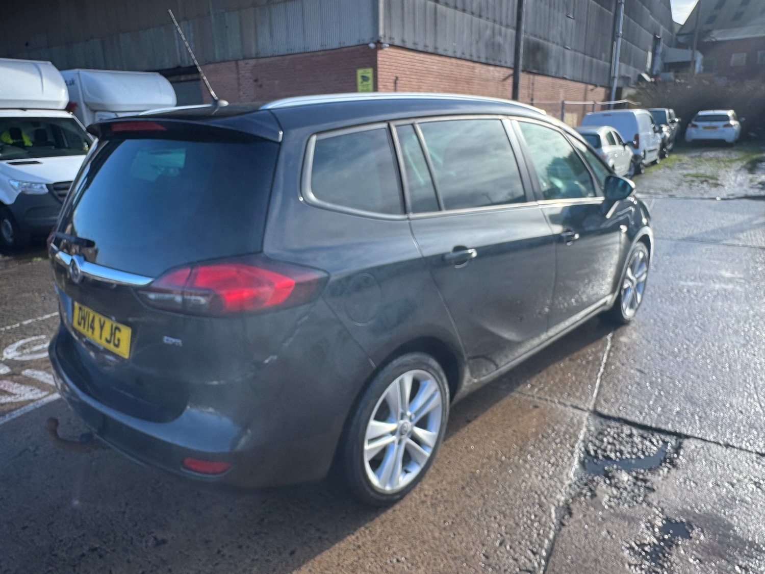 Used Vauxhall Zafira 2014 for sale - 77392362: Photo 7