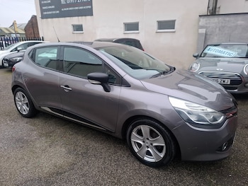 Used Renault Clio 2016 for sale - 77210057: Photo