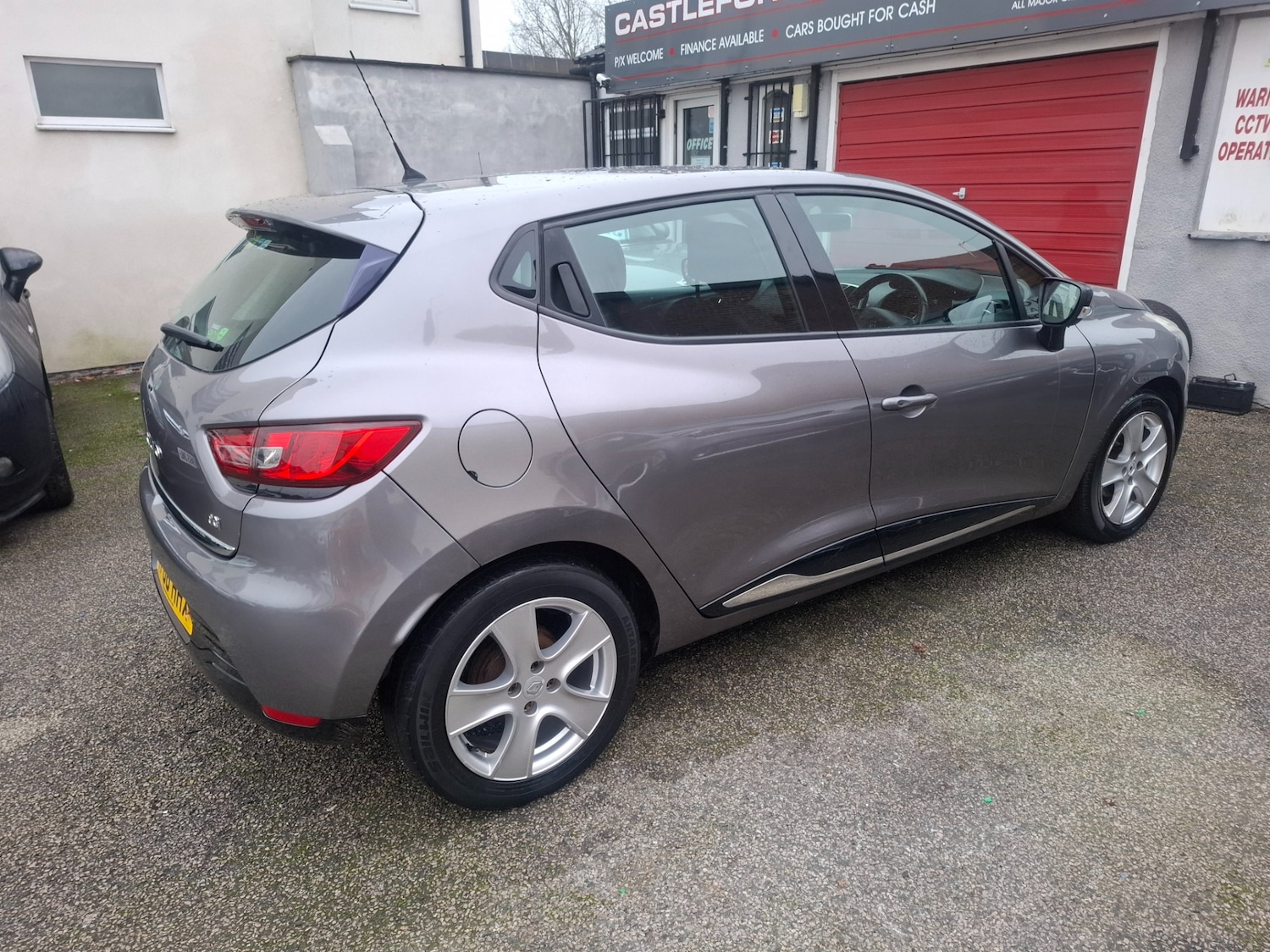 Used Renault Clio 2016 for sale - 77210057: Photo 5