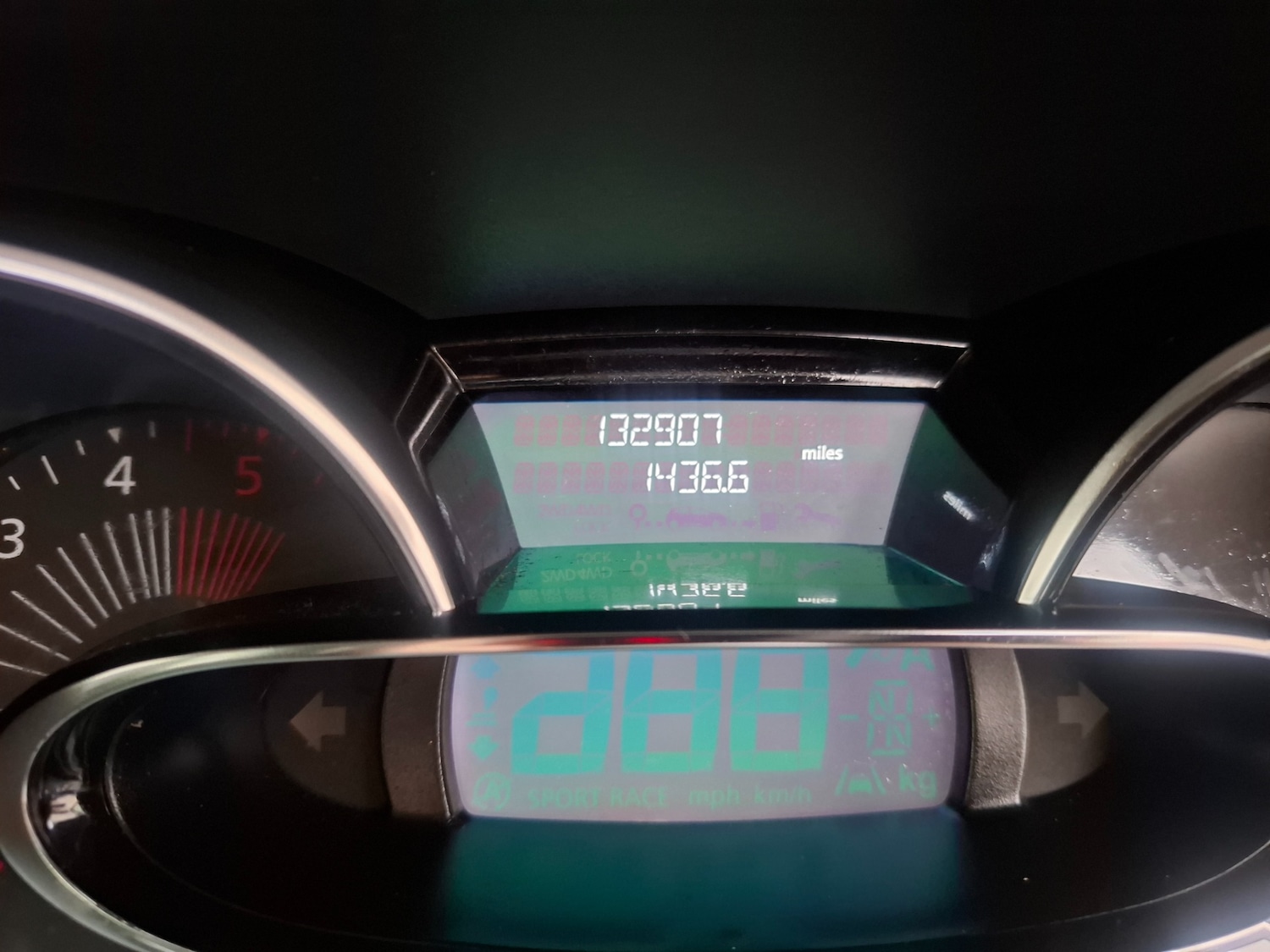 Used Renault Clio 2016 for sale - 77210057: Photo 9