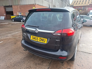 Used Vauxhall Zafira 2015 for sale - 77148712: Photo