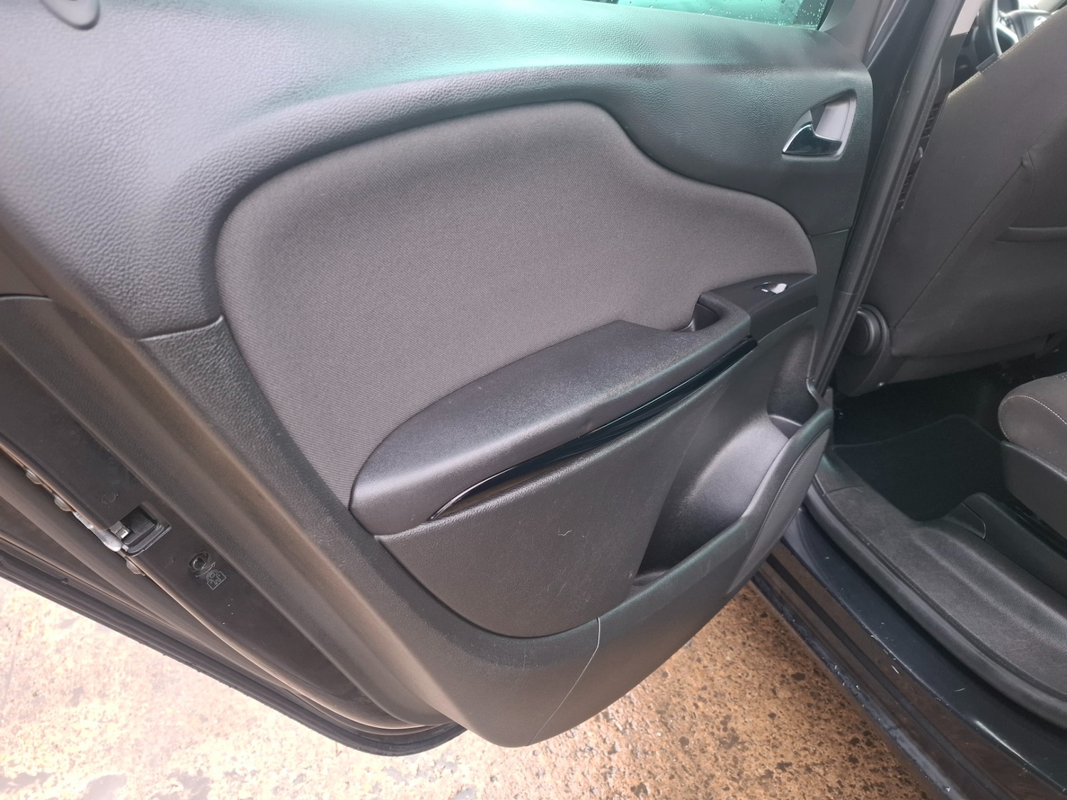 Used Vauxhall Zafira 2015 for sale - 77148712: Photo 9